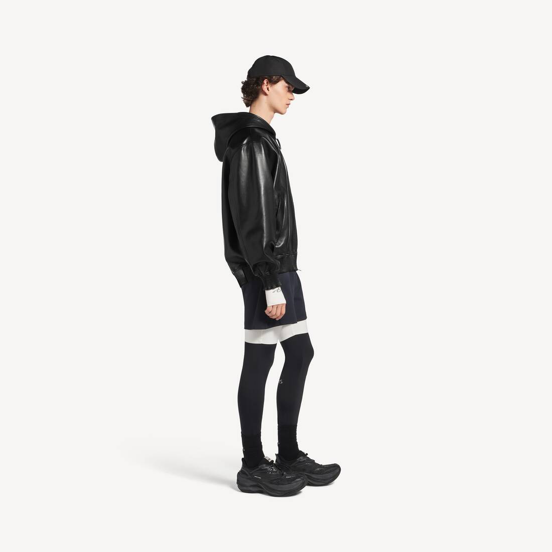 ブラック の メンズ ショート フード付きコート | Balenciaga 日本 JA - Image 3