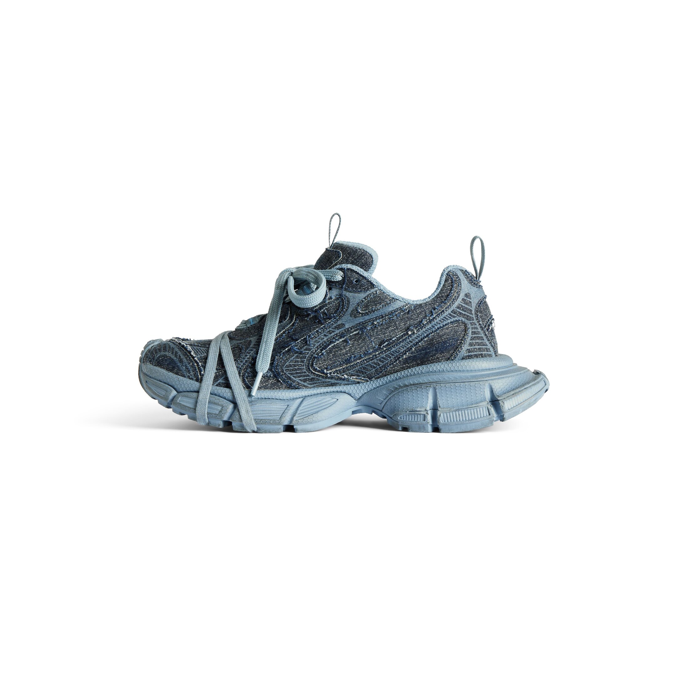 3xl sneaker
