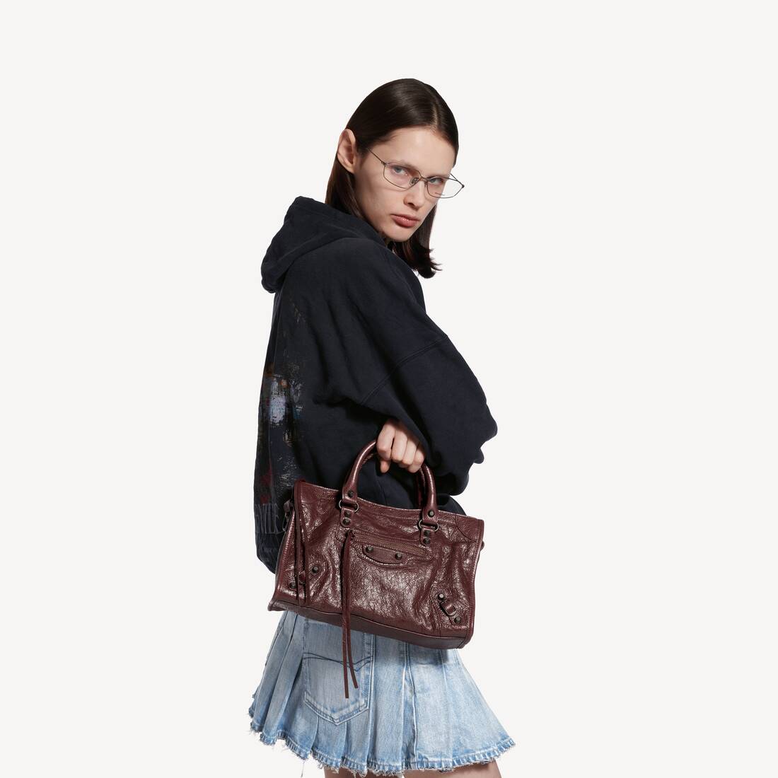 Bolsa Le City Pequena para Ela em Bord&ocirc;-escuro | Balenciaga Brasil PT - Image 8