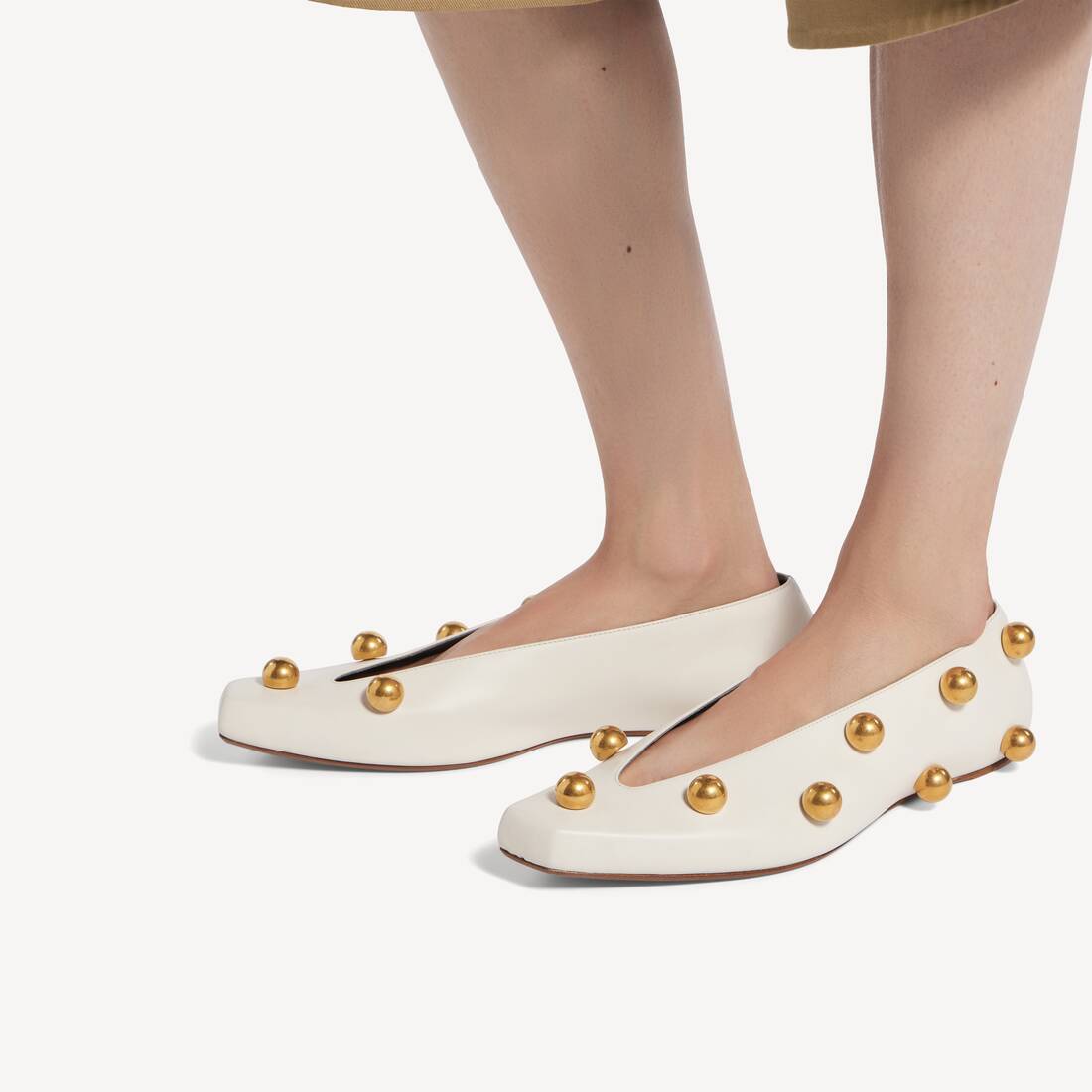 Women's Duchesse Ballerina Flat in White Snow | Balenciaga Germany EN - Image 6