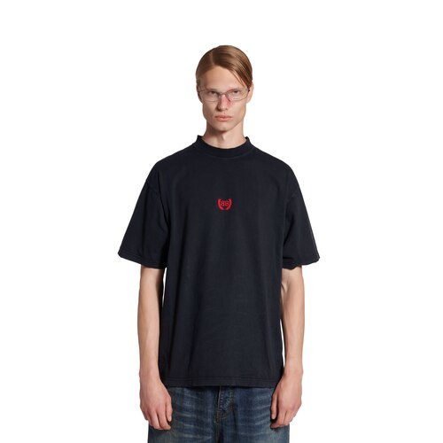 laurel classic t-shirt medium fit