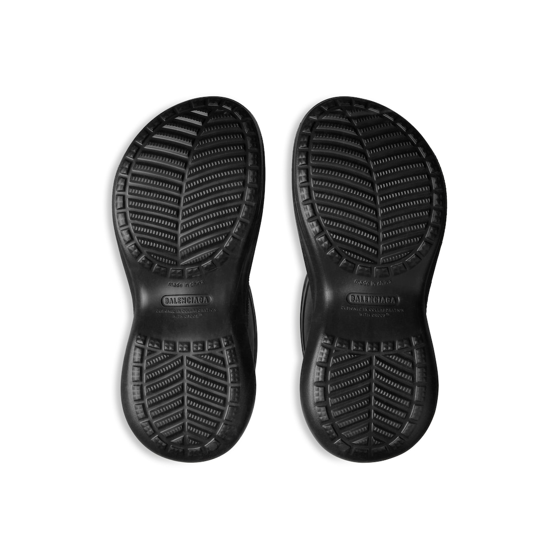 ショートブーツ・ブーティ BALENCIAGA BLACK RUBBER BALENCIAGA X CROCS ANKLE BOOTS Buy Crocs x Balenciaga Bootie 'Black' - 713679 W1S8E 1000 | GOAT