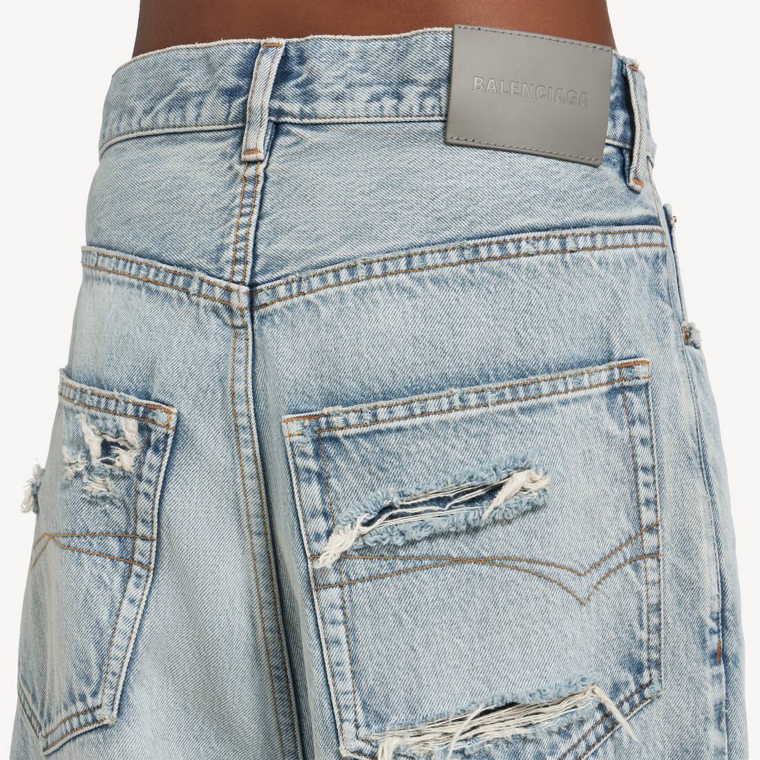 Women's Baggy Fit Jeans in Light Blue | Balenciaga Canada EN - Image 4