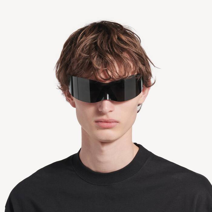 Panther Mask Sunglasses  in Black | Balenciaga Finland EN - Image 2