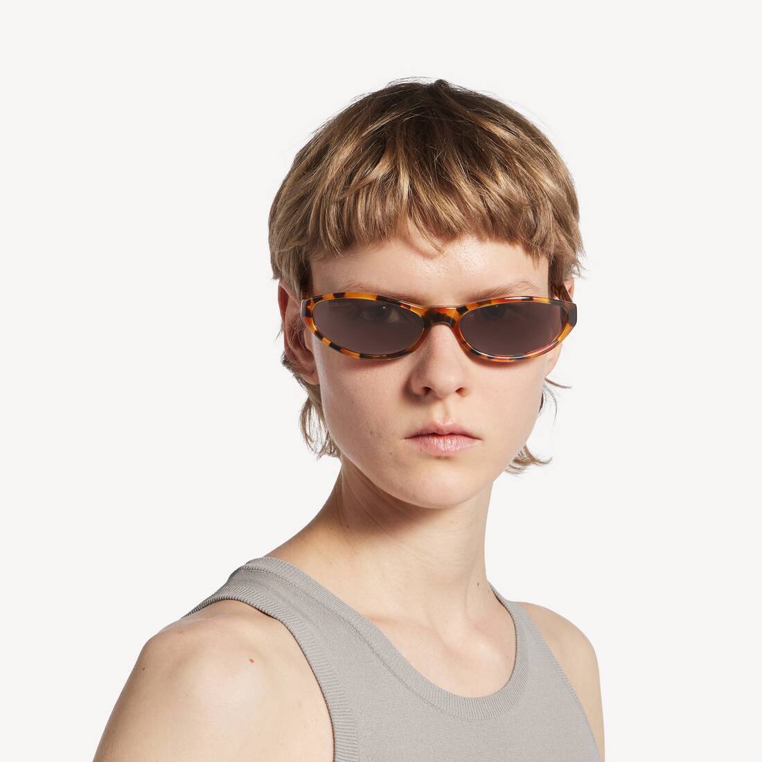 Neo Round Sunglasses in Spotted Havana | Balenciaga Zimbabwe EN - Image 6