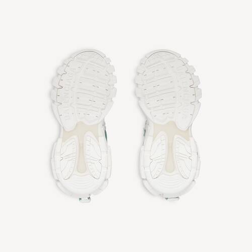 sneaker track trail laces