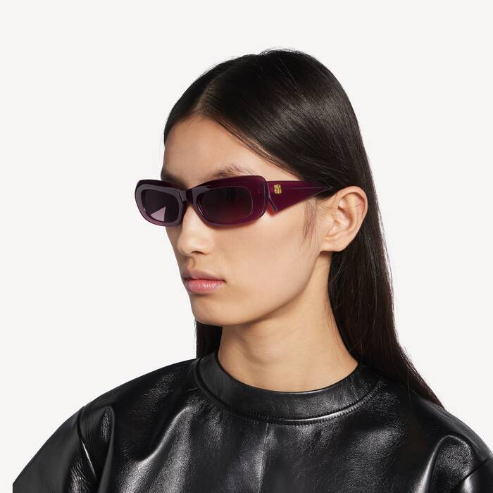 Women's Diva Rectangle Sunglasses in Dark Burgundy - Women | Balenciaga Netherlands EN - Image 3