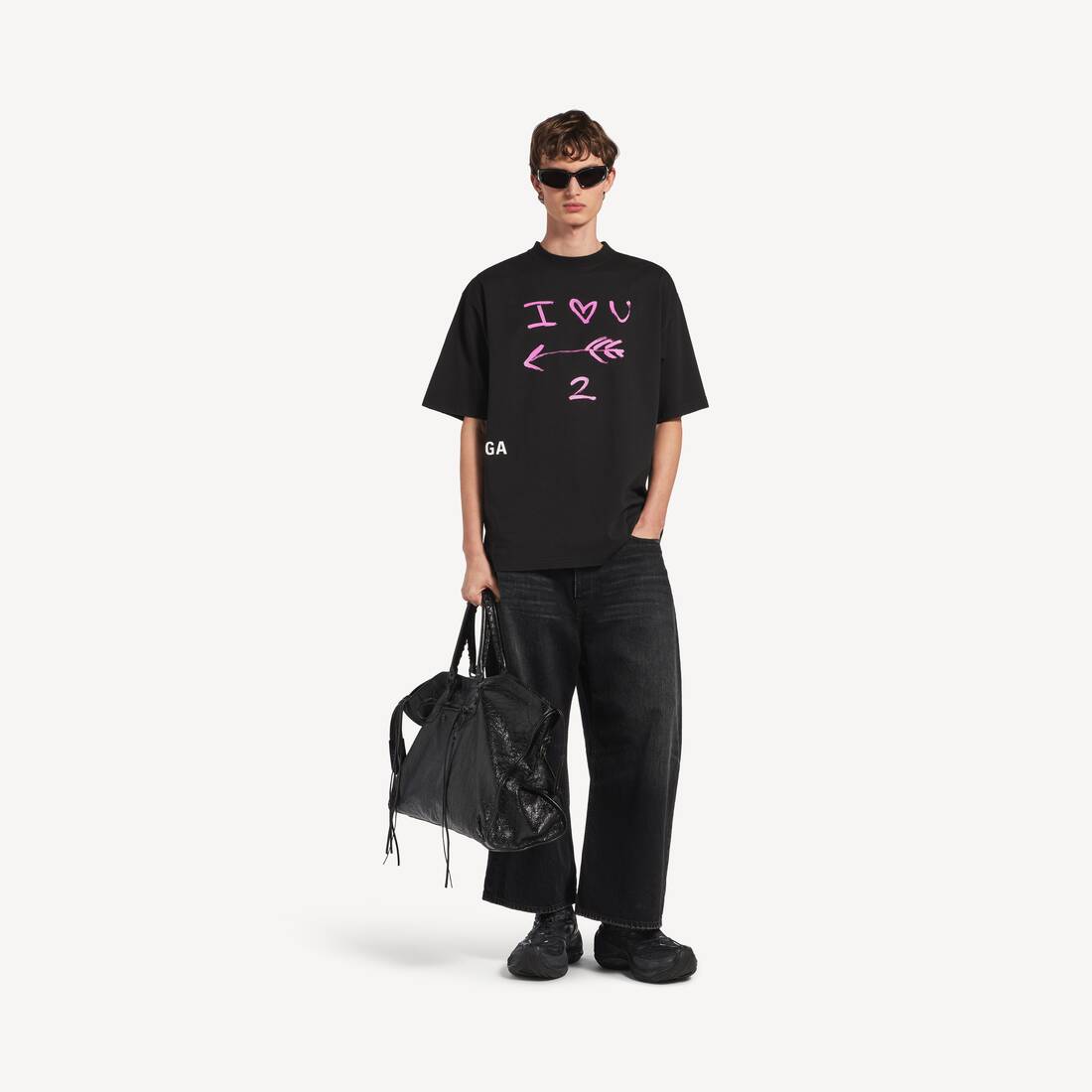 Men's I<3 U Medium Fit T-shirt in Black | Balenciaga United States EN - Image 2