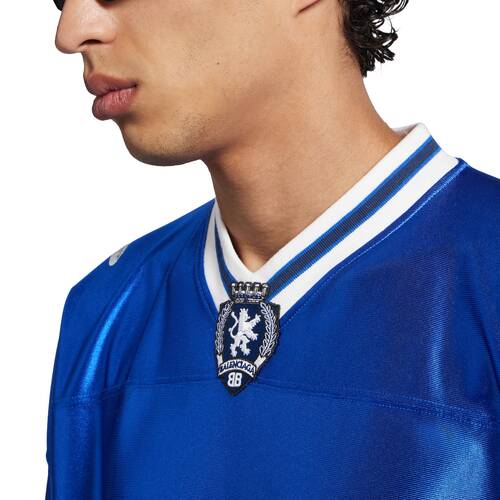 t-shirt con scollo a v 3b football oversize