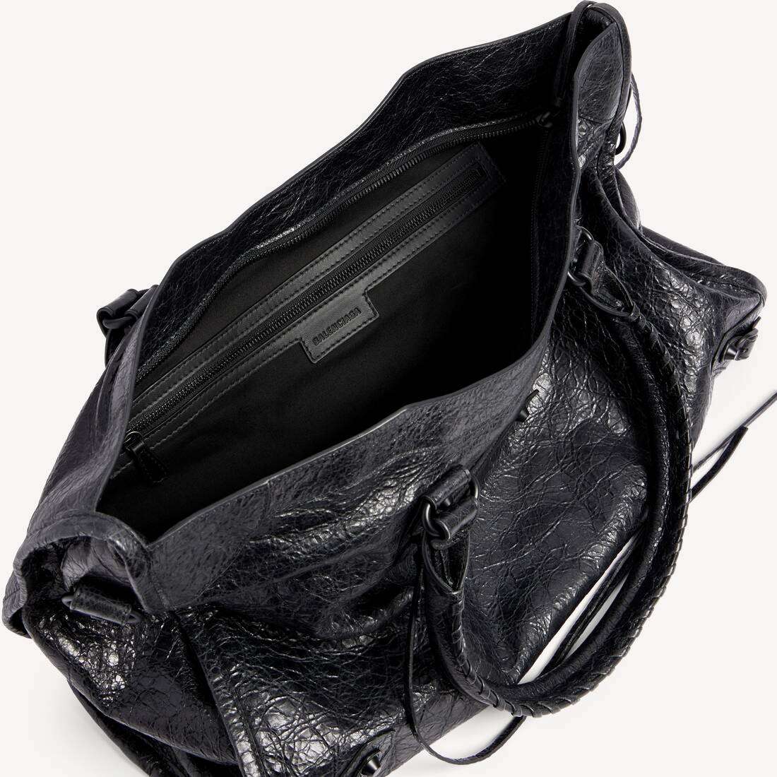 Le City Bag Large in Black | Balenciaga Australia EN - Image 5