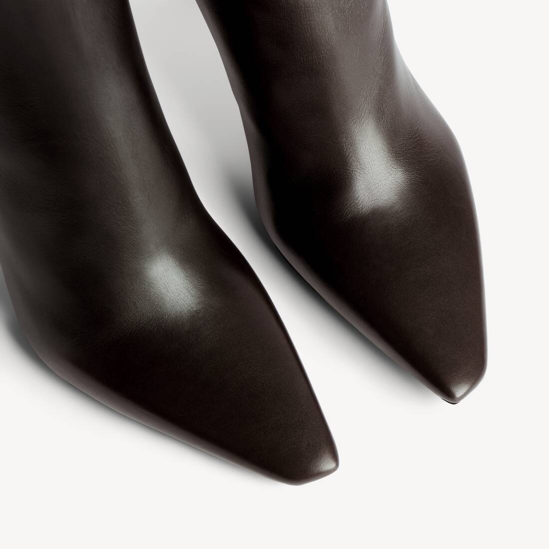 Bota Duchesse para Mujer en Marr&oacute;n Oscuro | Balenciaga Espa&ntilde;a ES - Image 4