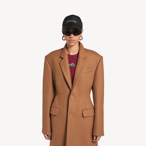 single-breasted coat