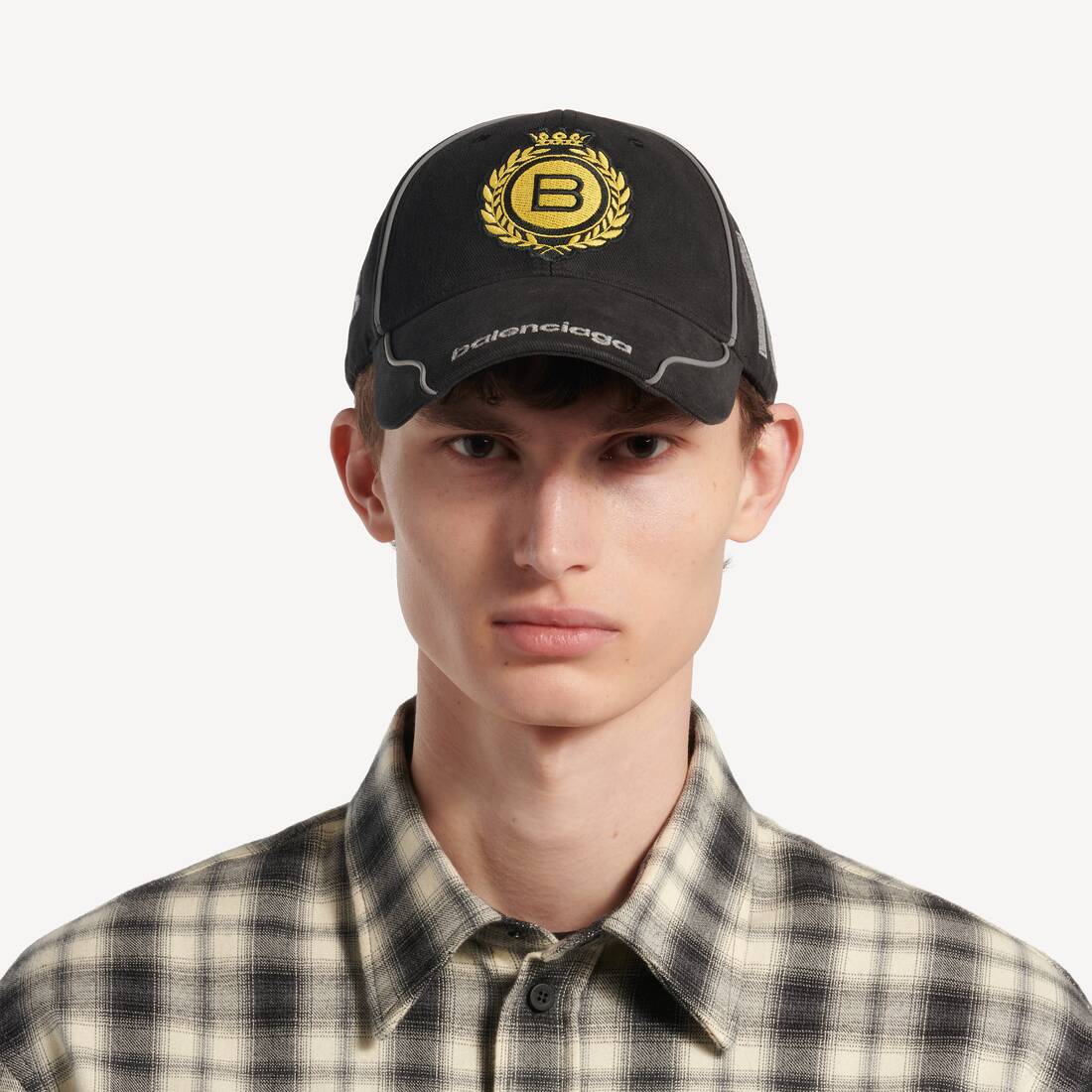 Men's Naval Crest Cap in Black | Balenciaga Zimbabwe EN - Image 4