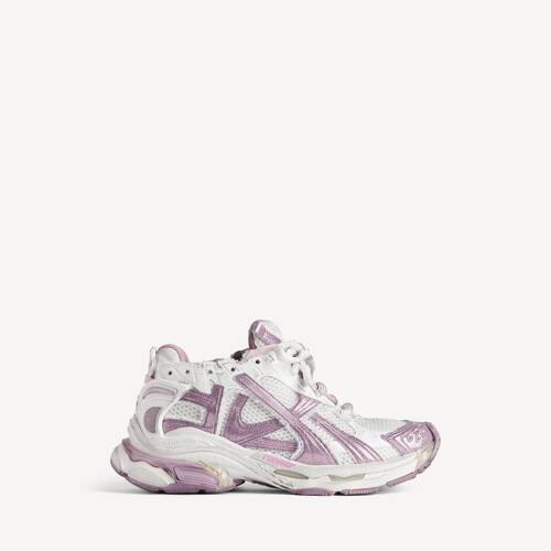 runner glitter sneaker