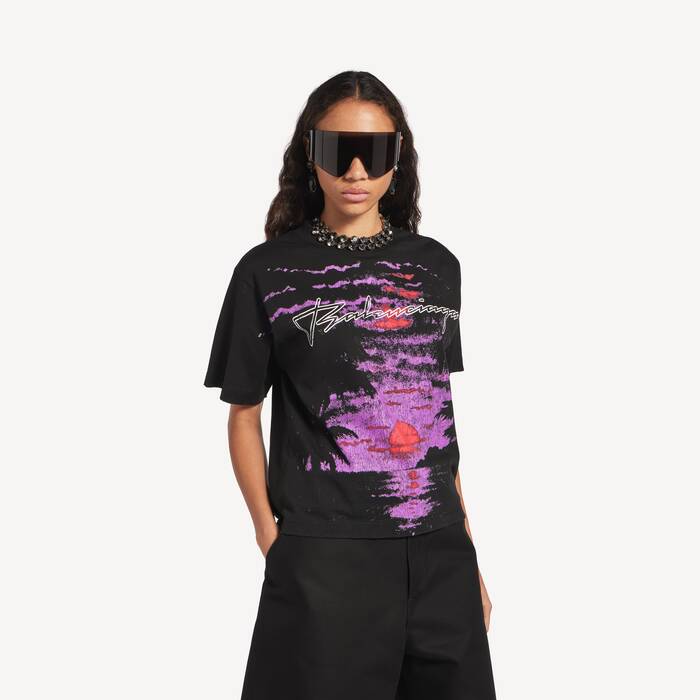 Camiseta Dream Ajuste Mediano para Mujer en Negro - Mujer | Balenciaga Espa&ntilde;a ES - Image 1