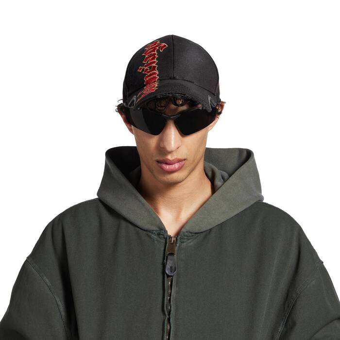 gorra sin cierre gothic placement