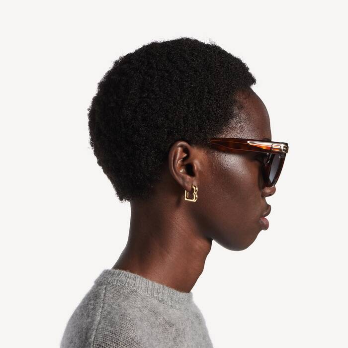 Pendientes Eisa B Xs para Mujer en Dorado Brillante - Mujer | Balenciaga Espa&ntilde;a ES - Image 2