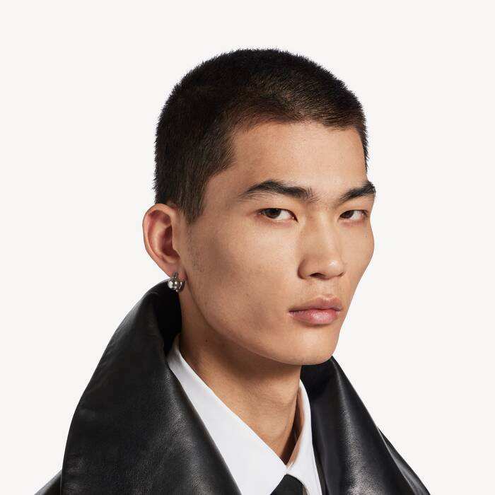Atom Hoop Earrings in Shiny Silver | Balenciaga Canada EN - Image 2