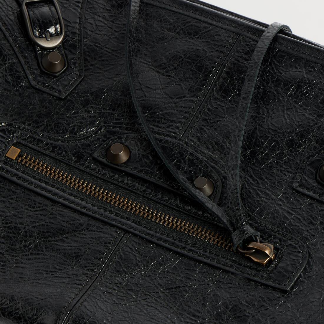 Bolso Mensajero Con Solapa Le City Peque&ntilde;o para Hombre en Negro | Balenciaga Espa&ntilde;a ES - Image 5