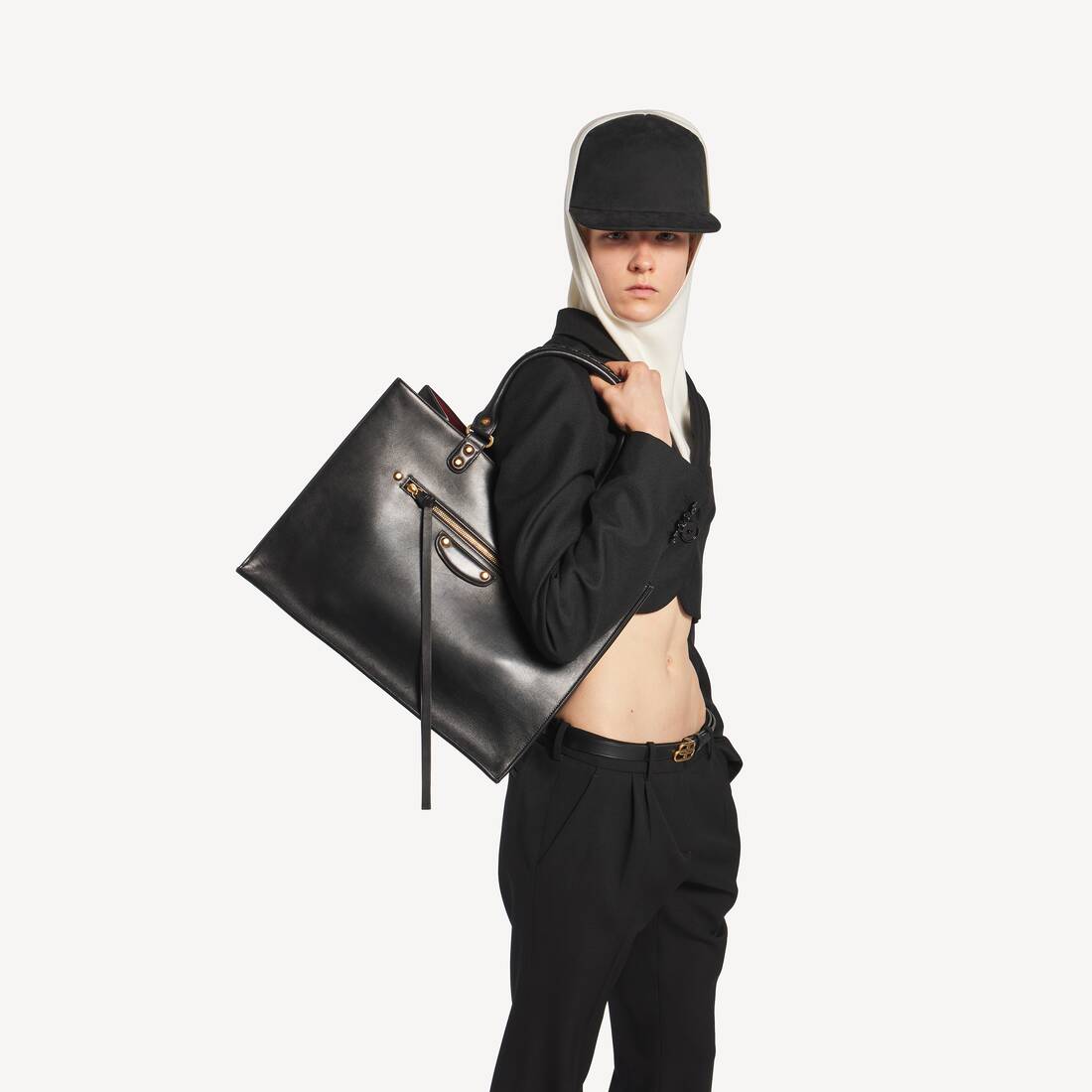 Women's Le City Sleek Tote Bag Large in Black | Balenciaga Germany EN - Image 8