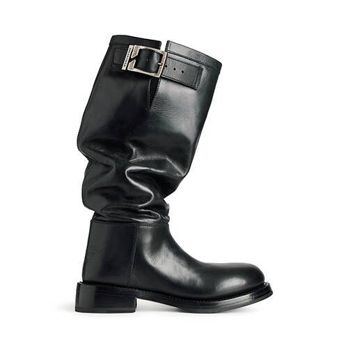 motor shoes for women