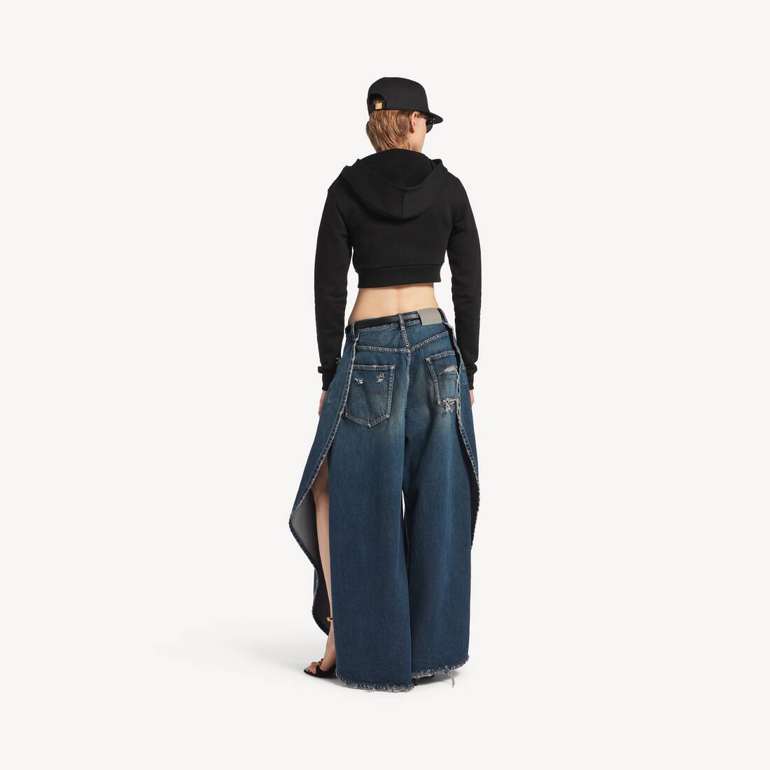 Sudadera Con Capucha Techwear Cocoon para Mujer en Negro | Balenciaga Espa&ntilde;a ES - Image 4