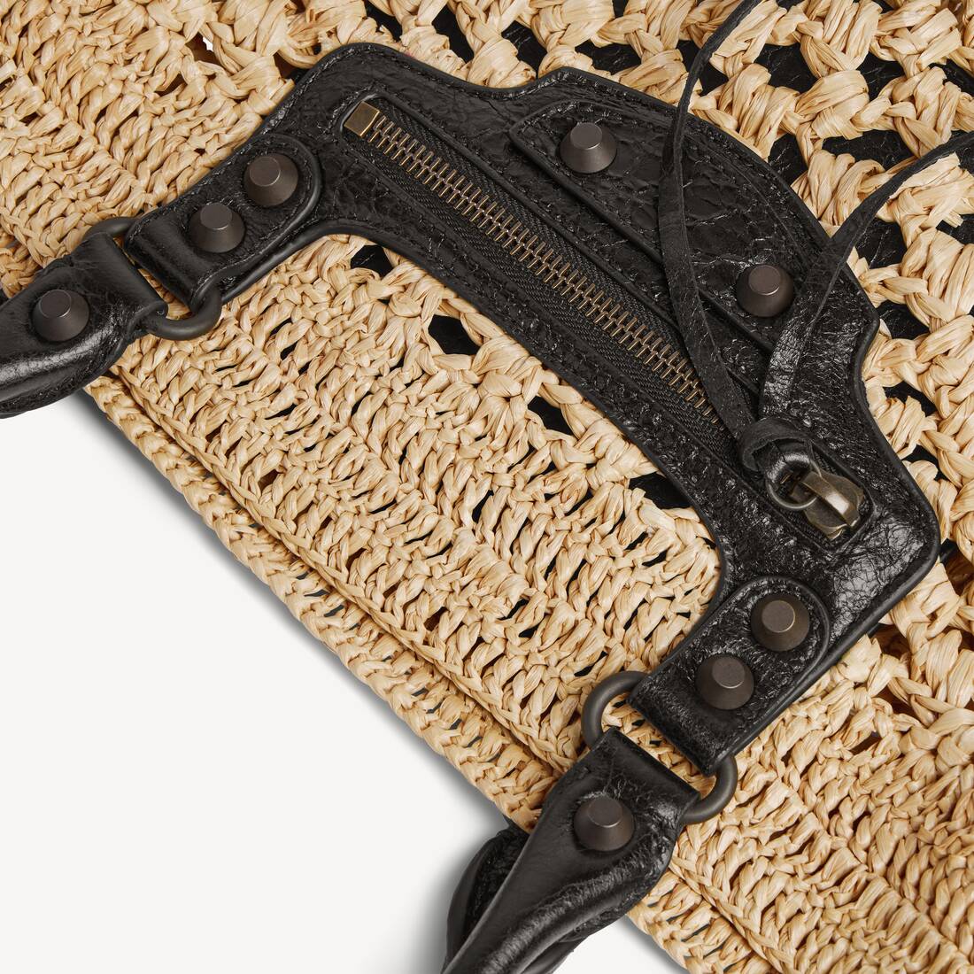 Women's Le City Basket Small in Natural/black | Balenciaga Greece EN - Image 6