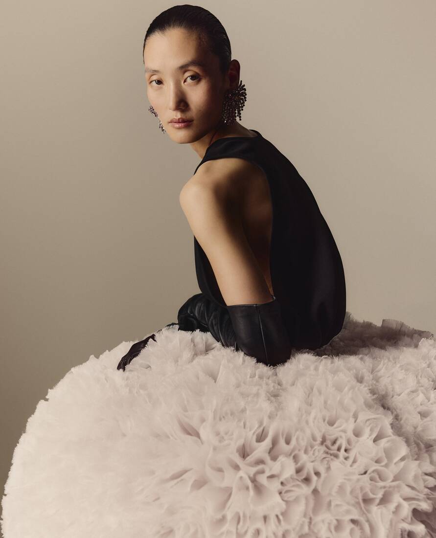 발렌시아가 공식 온라인 부티크 - Image 1