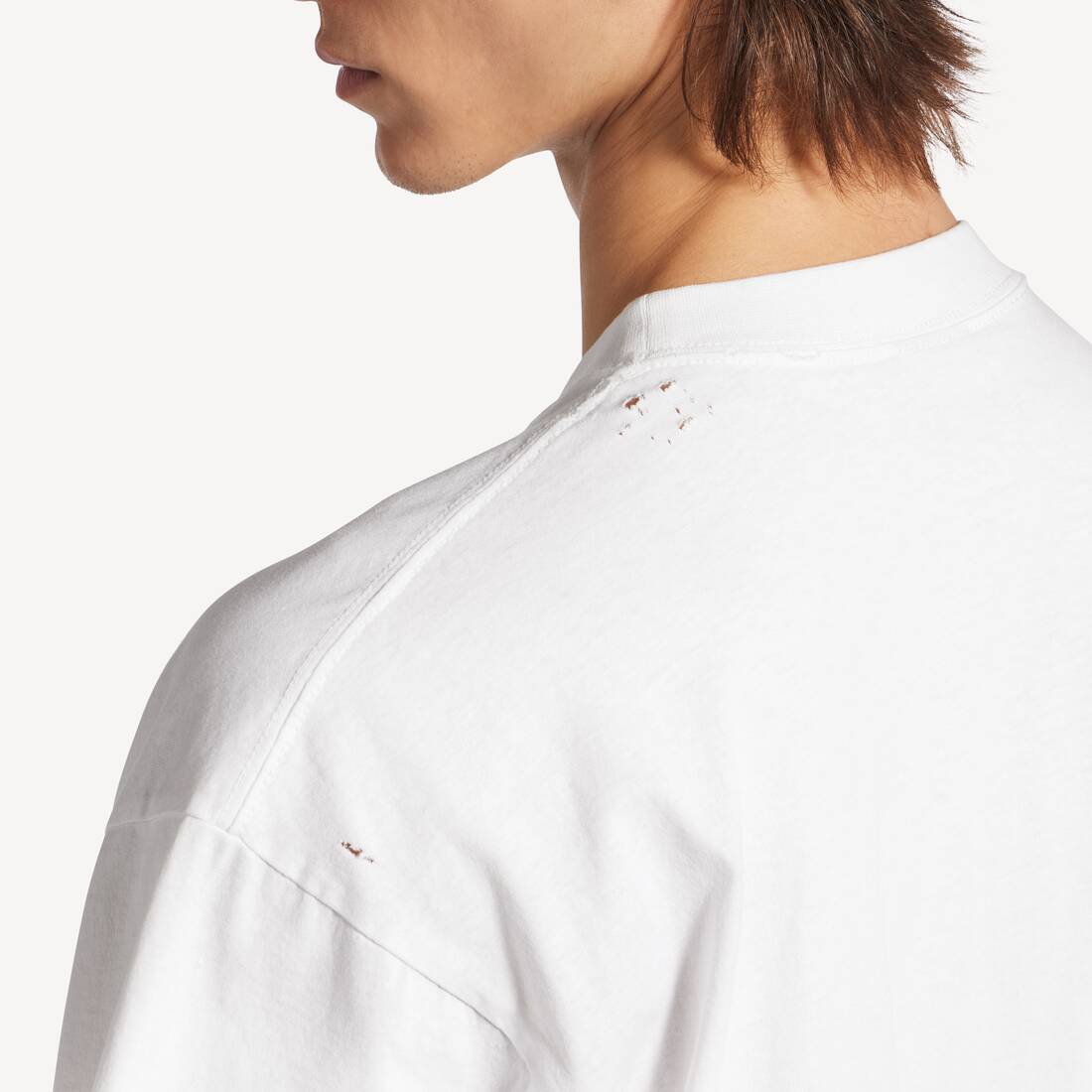 ホワイト の メンズ Messy Spray Tシャツ ミディアムフィット | Balenciaga 日本 JA - Image 6