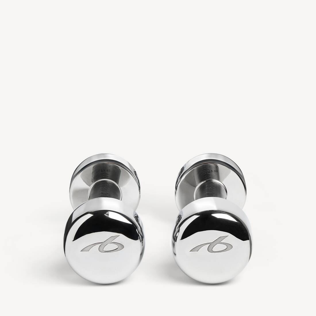 Techwear Dumbbells in Shiny Silver/black | Balenciaga Austria EN - Image 3