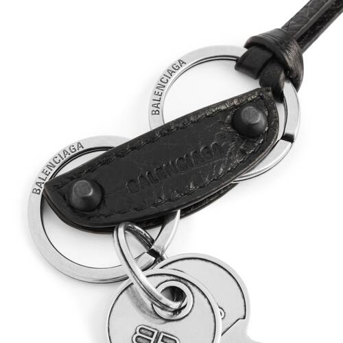 le city charm/keychain