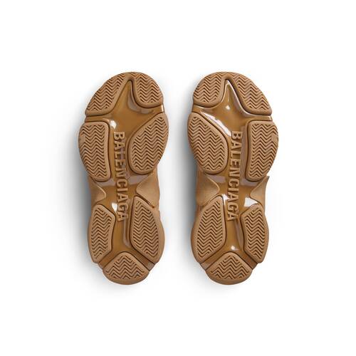 triple s sporty suede sneaker