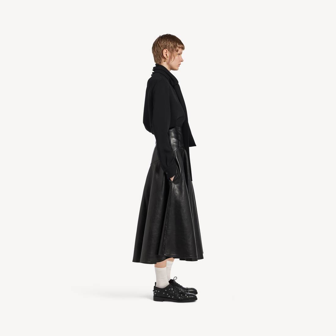Women's Silk Crepe Scarf Shirt in Black | Balenciaga Poland EN - Image 3