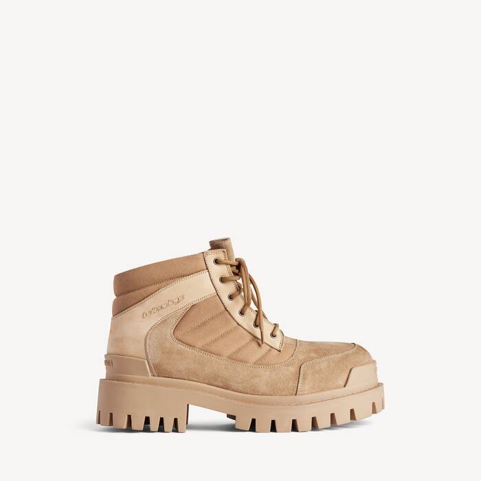 Bota Baja Combat Strike para Hombre en Arena - Hombre | Balenciaga Espa&ntilde;a ES - Image 1