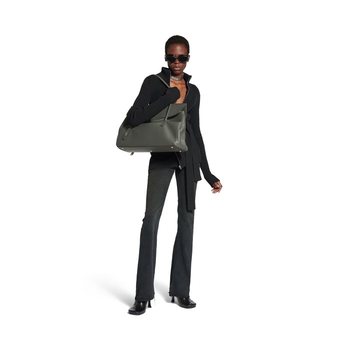 BALENCIAGA ブラックトートバッグ blc671400031.jpg