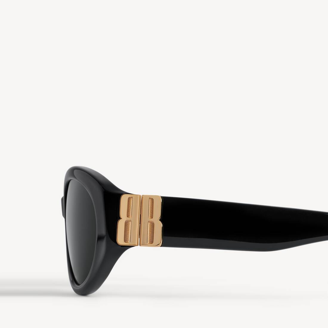Women's Cosmo Round Af Sunglasses in Black | Balenciaga United Kingdom EN - Image 4