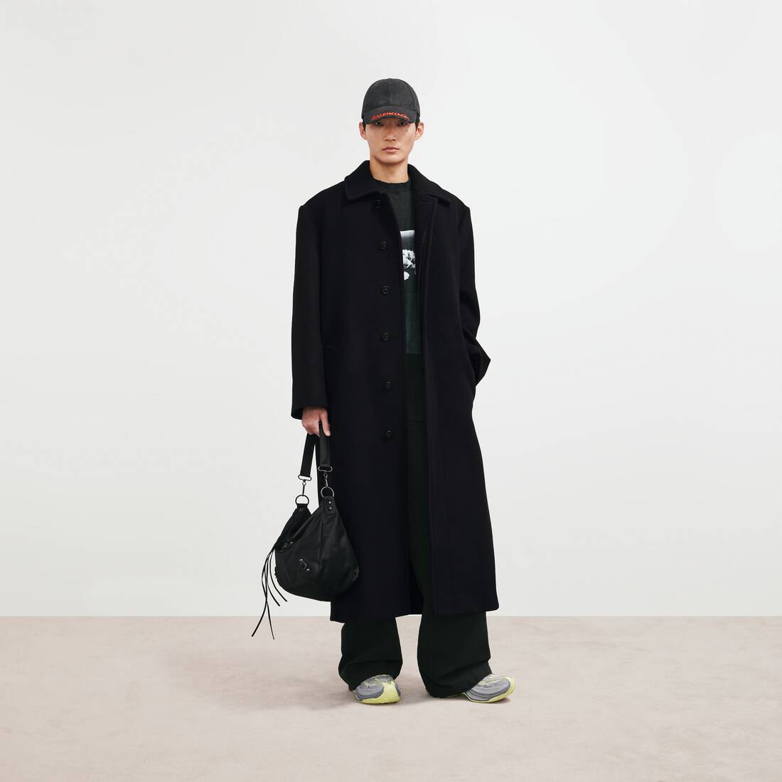 Men's Long Double-faced Cocoon Coat in Black | Balenciaga United Kingdom EN - Image 3
