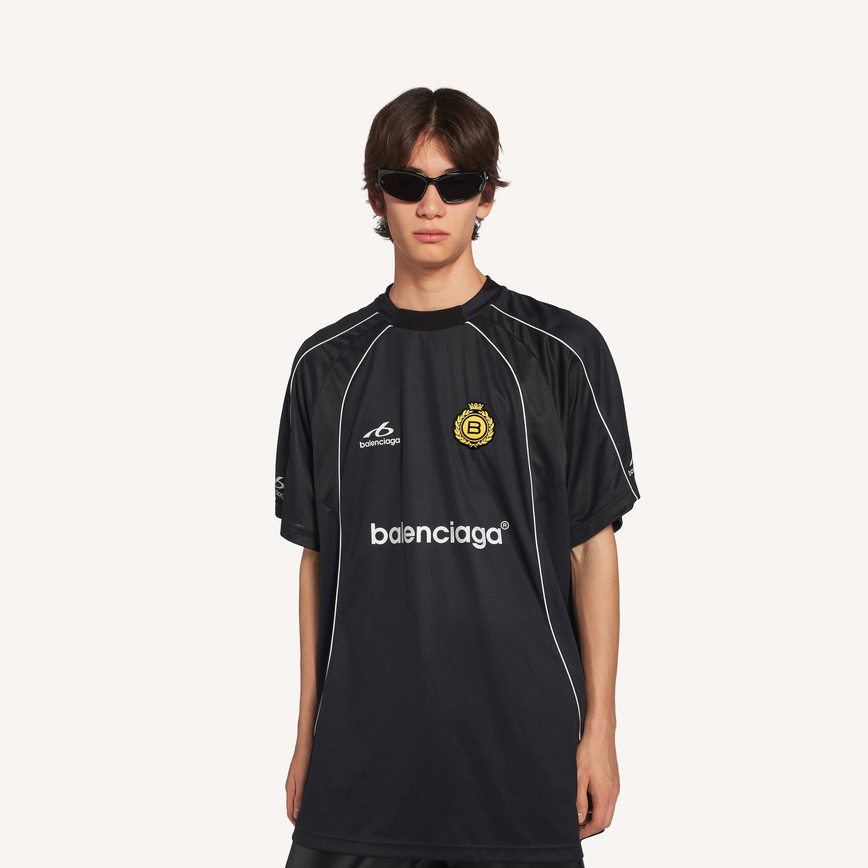 Soccer Series for Men – Luxury Sportswear & Jerseys | Balenciaga