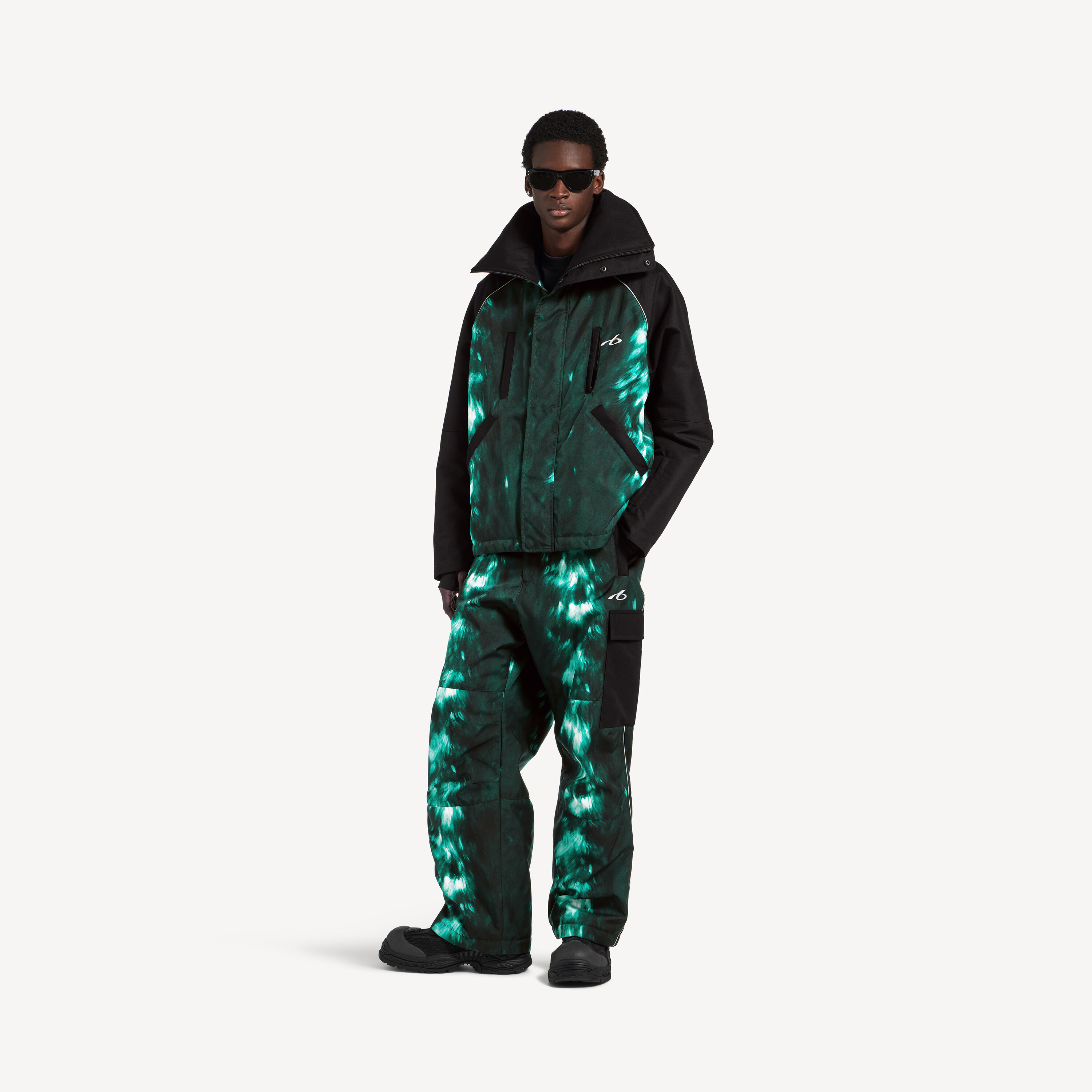 null (large version), picture 2