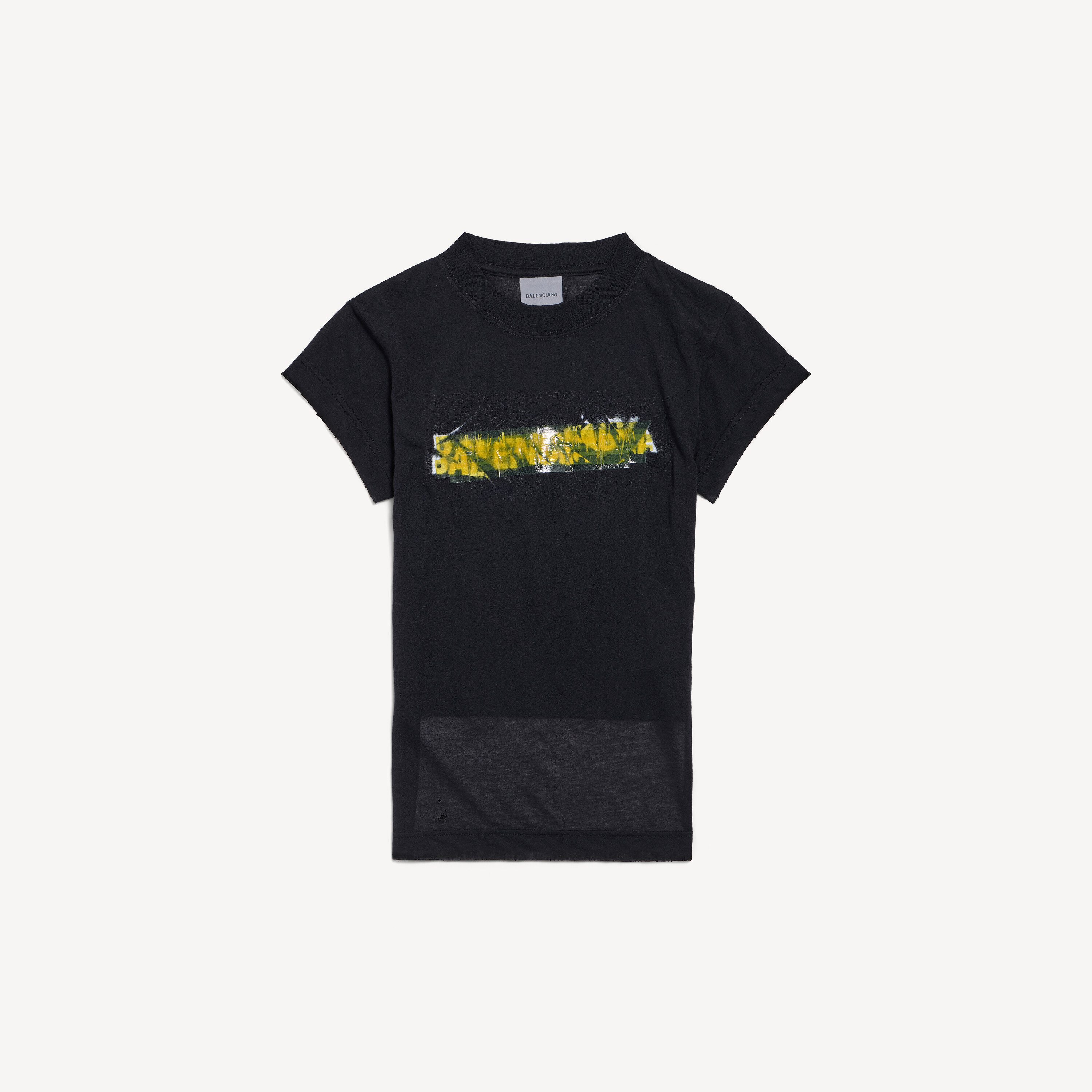 Messy spray chopped back t-shirt