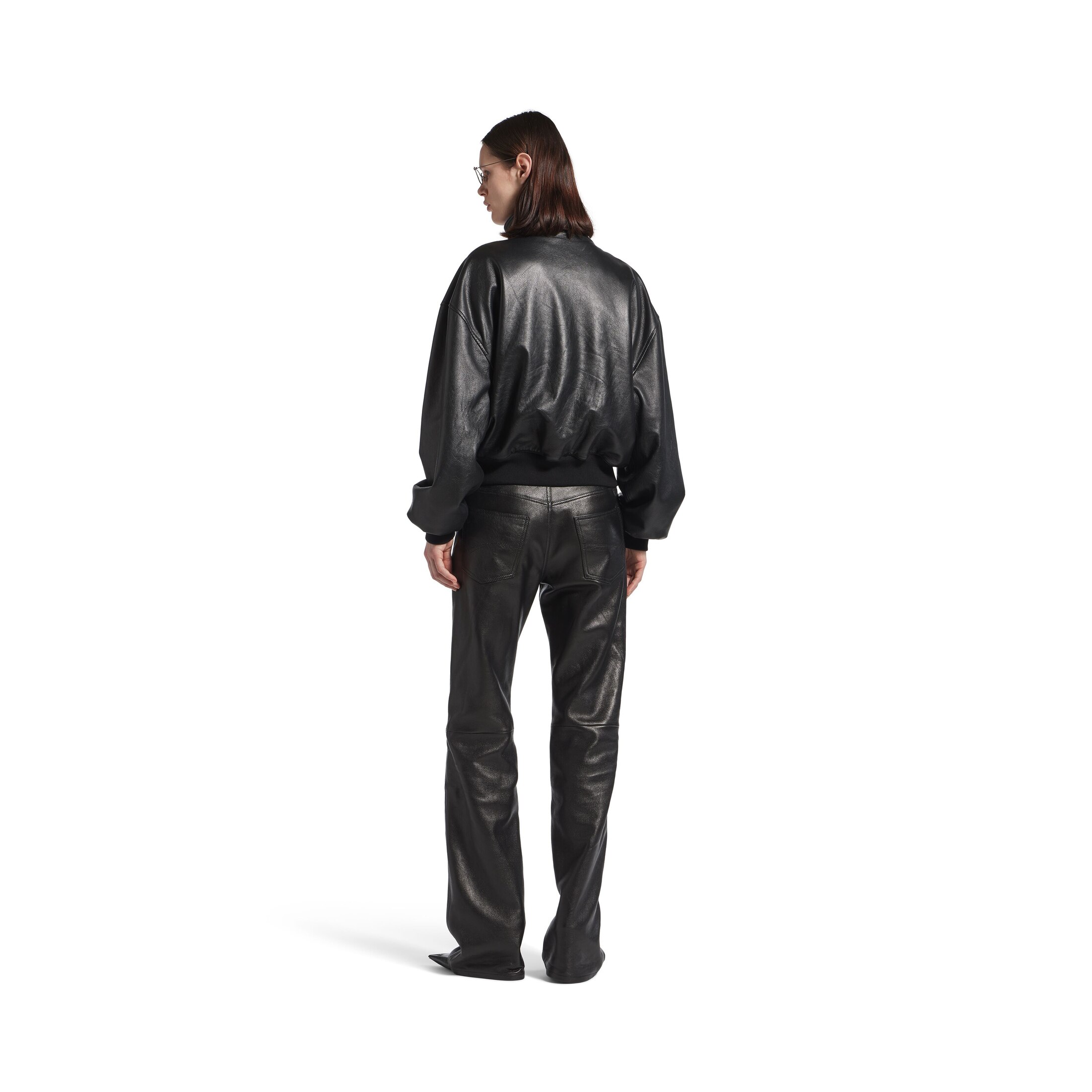straight fit pants
