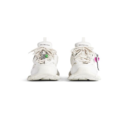 track trainers with charms