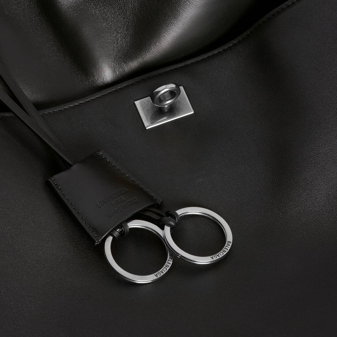 Women's Rodeo Handbag Medium in Black | Balenciaga Cyprus EN - Image 6