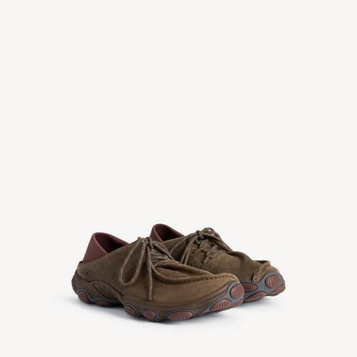 pace sneaker