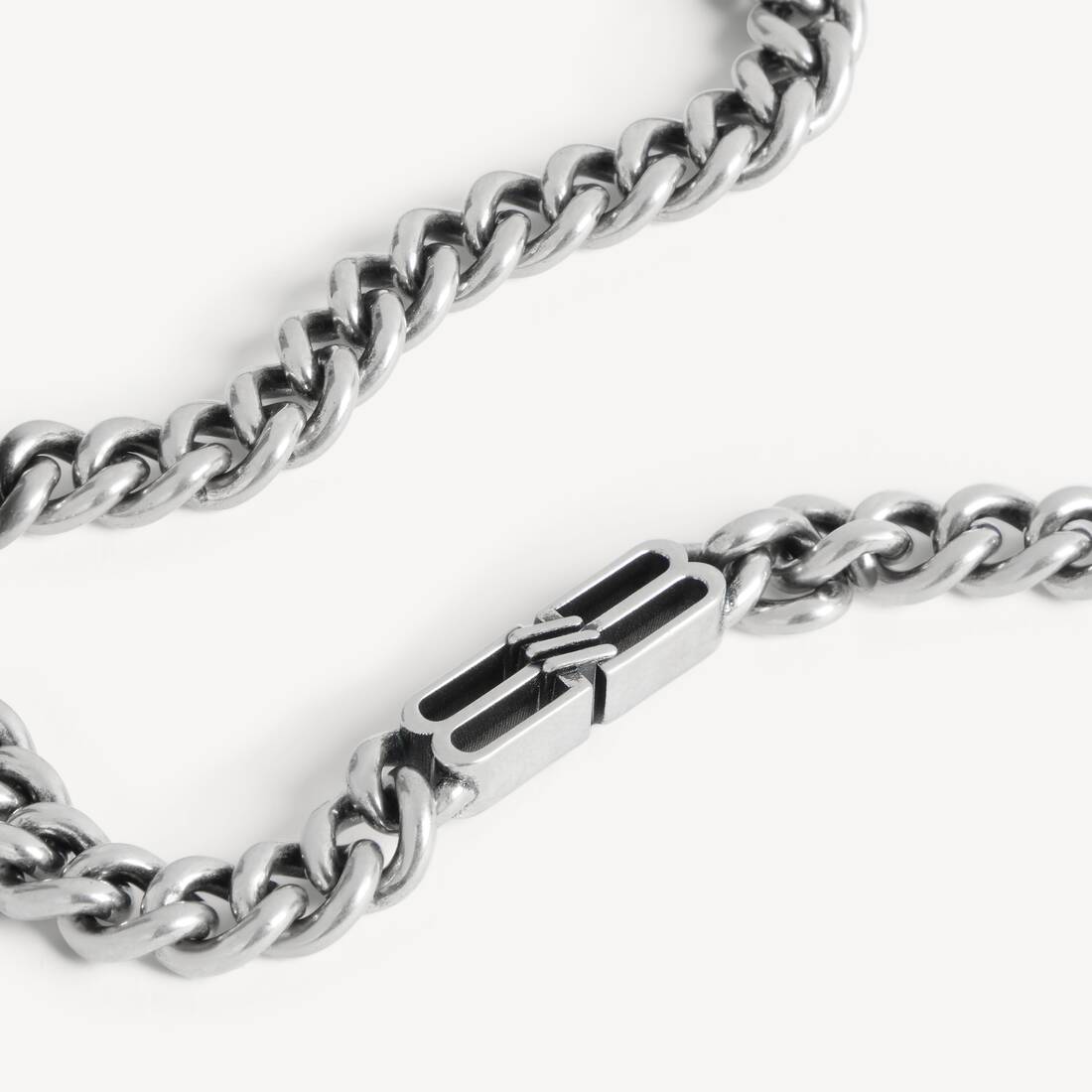 Men's Bb Icon Thin Gourmette Necklace in Antique Silver | Balenciaga Sweden EN - Image 3