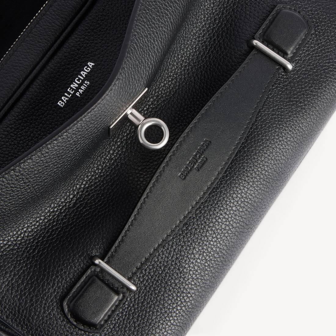 Men's Le 7 Cube Messenger Bag Small in Black | Balenciaga United Kingdom EN - Image 5