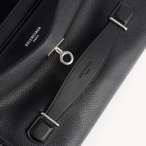le 7 cube messenger bag small