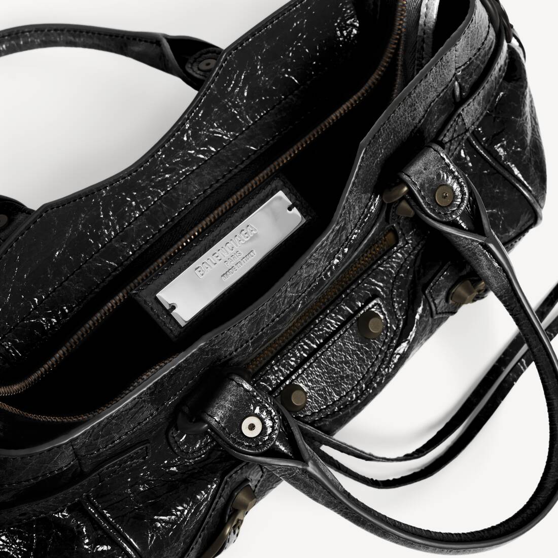 Women's Le City Bag East-west Mini in Black | Balenciaga United States EN - Image 5
