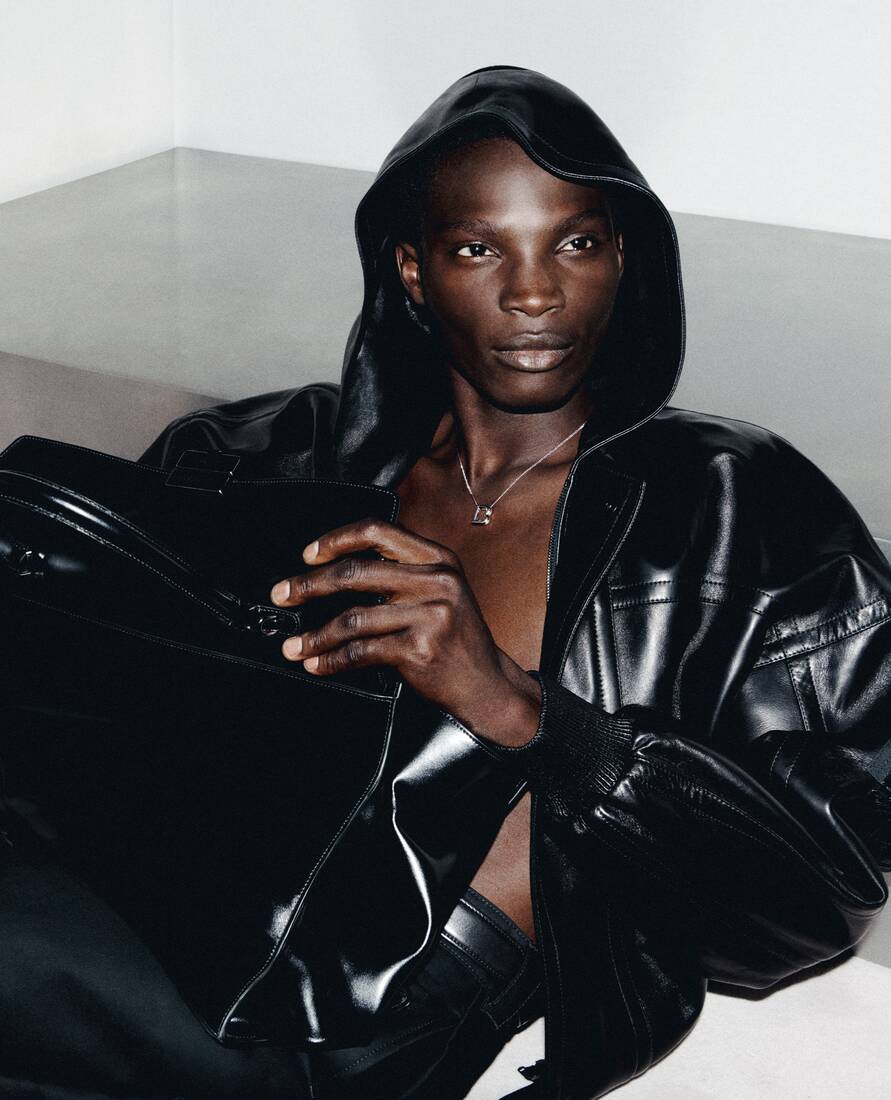 Balenciaga Official Online Boutique AE - Image 3