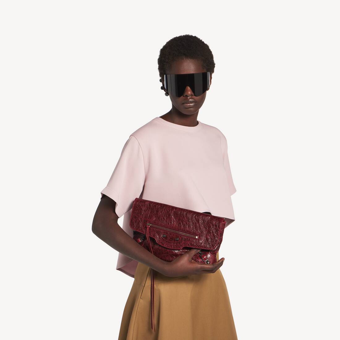 Women's Le City Clutch in Berry Red | Balenciaga United States EN - Image 6